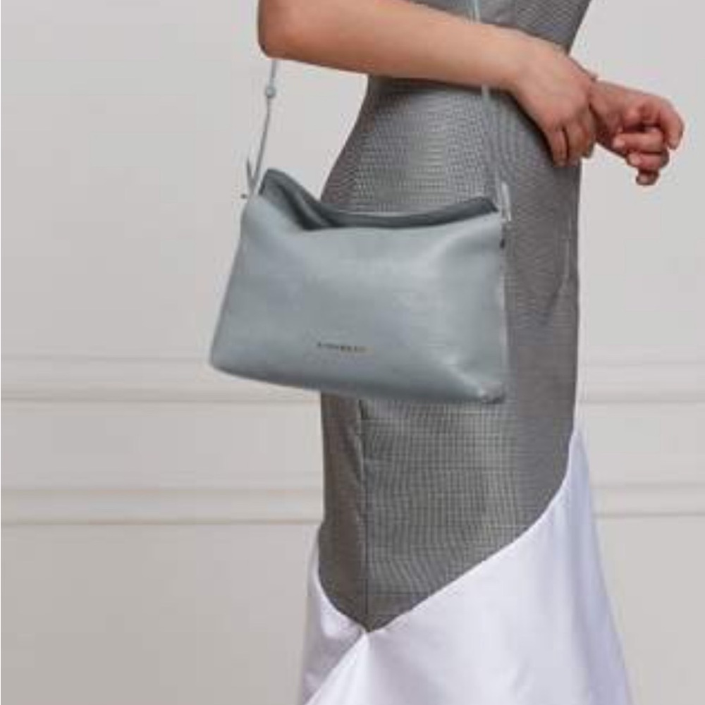 Elegant Gray Leather Shoulder Bag